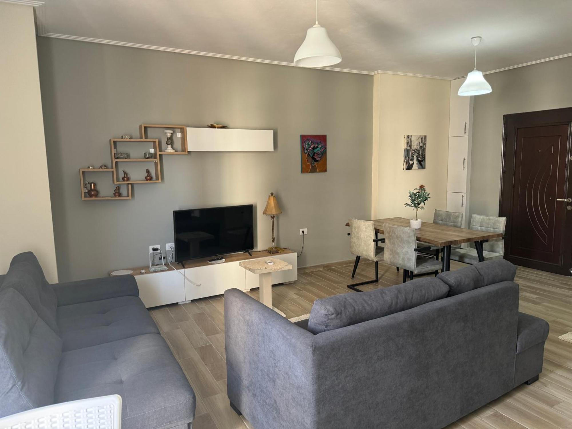 Leon Sea View Apartment Sarandë Buitenkant foto